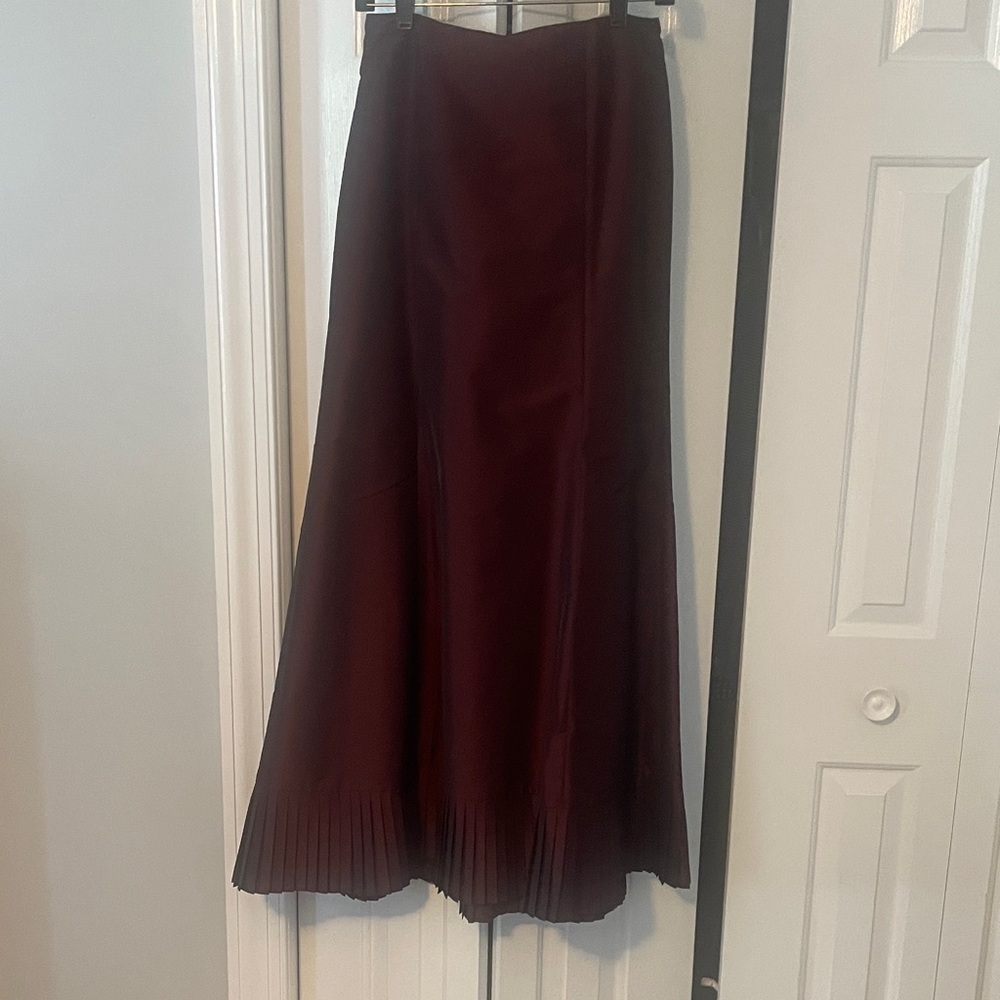 ANN TAYLOR - Floor length, cocktail skirt
